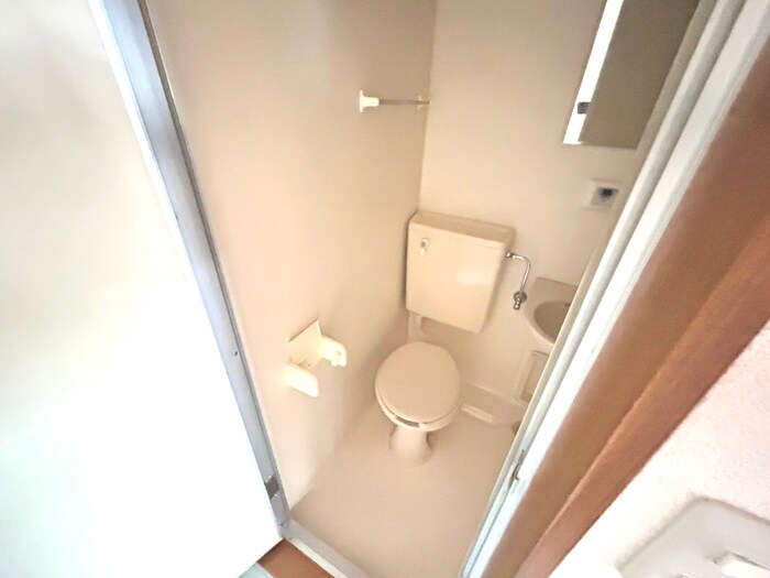 物件内観写真13　(トイレ)