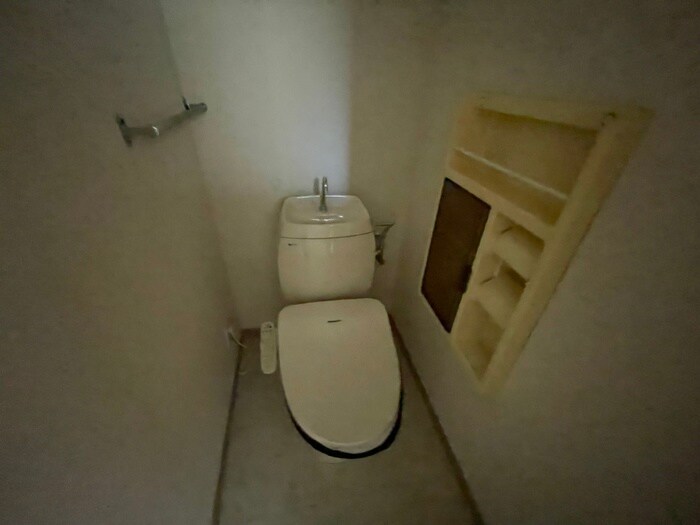 物件内観写真15　(トイレ)