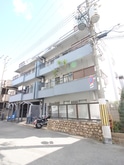 ハイツ中島