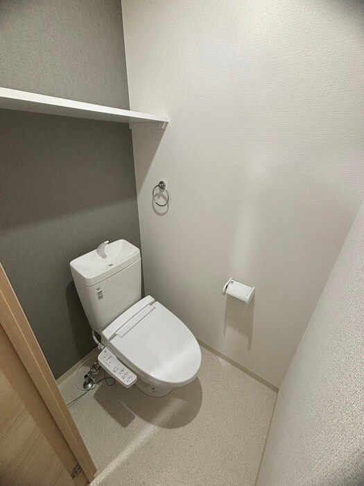 物件内観写真9　(トイレ)