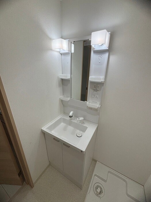 物件内観写真10　(洗面)