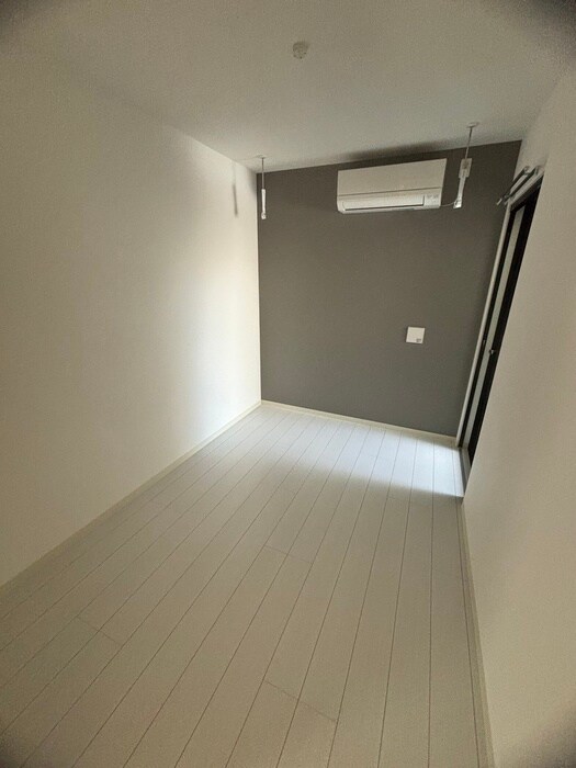 物件内観写真19　(居室)