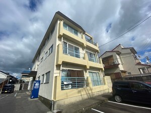 神明台ハイツ外観写真