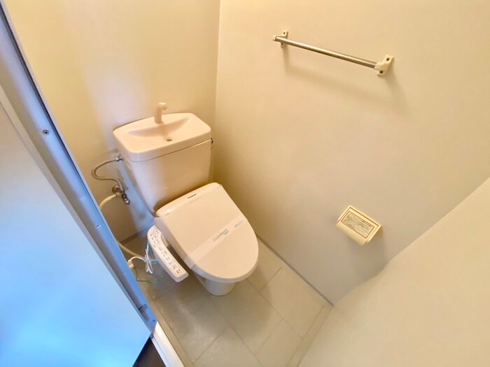 物件内観写真10　(トイレ)