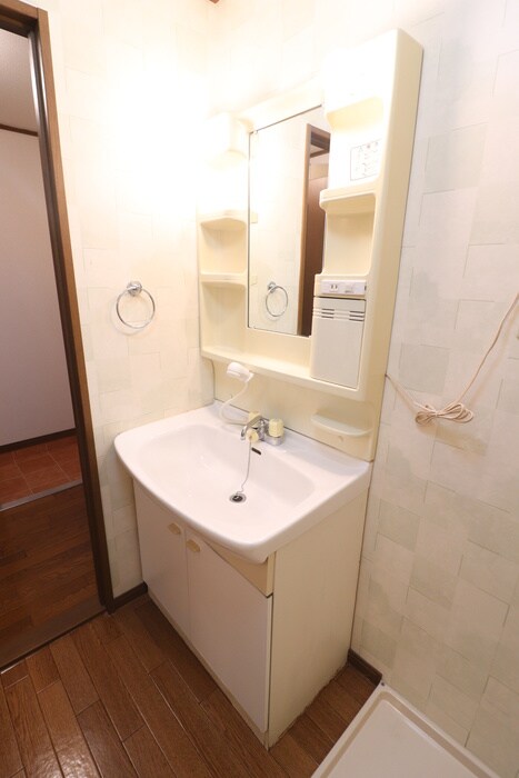 物件内観写真13　(洗面)