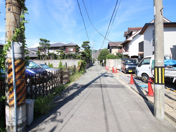 物件外観写真5　(周辺環境)