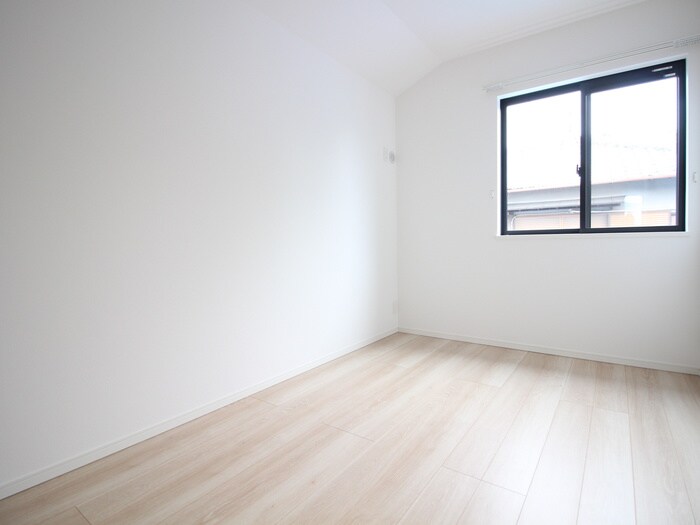 物件内観写真10　(居室)