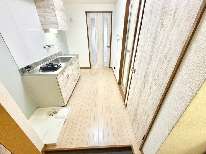 物件内観写真21　(廊下)