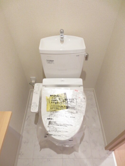 物件内観写真14　(トイレ)