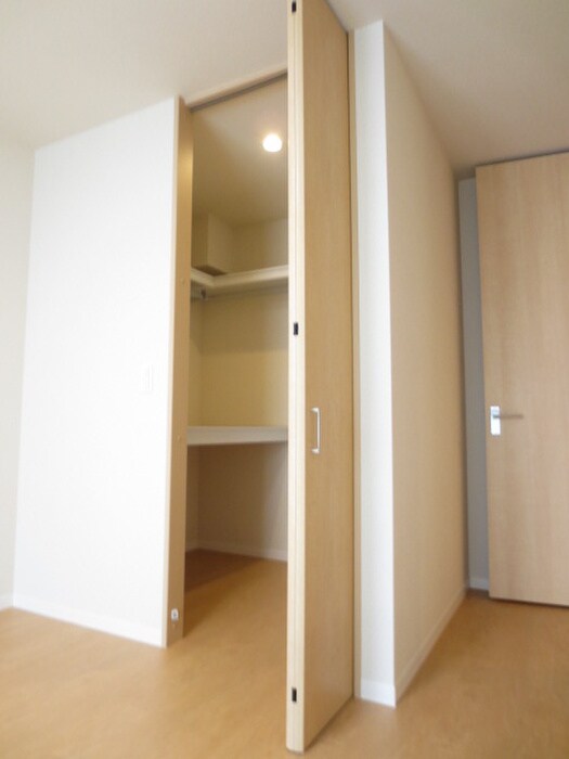 物件内観写真19　(収納)