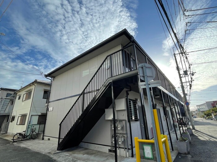 物件外観写真3　(外観写真)