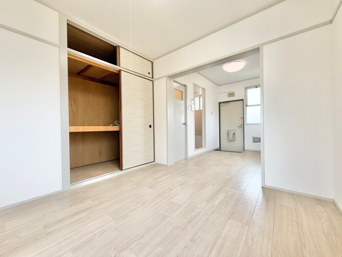 寺田ガ－デンハイツ１番館の居室