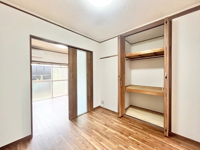 寺田ガ－デンハイツ１番館の廊下