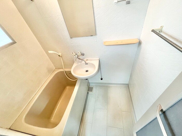 物件内観写真15　(バス／シャワールーム等)