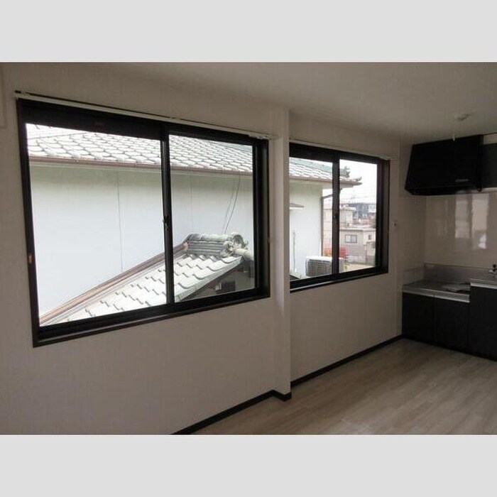 物件内観写真12　(居室)