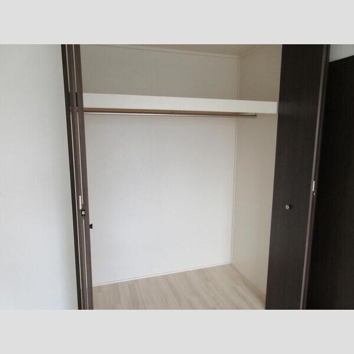 物件内観写真14　(収納)