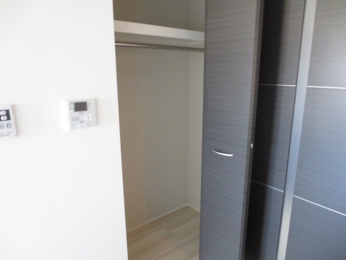 物件内観写真10　(収納)