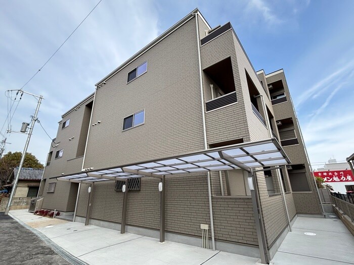 物件外観写真1　(外観写真)