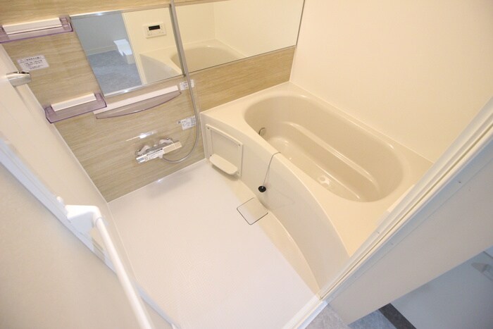 物件内観写真8　(バス／シャワールーム等)