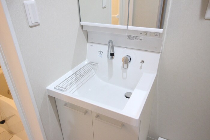 物件内観写真9　(洗面)