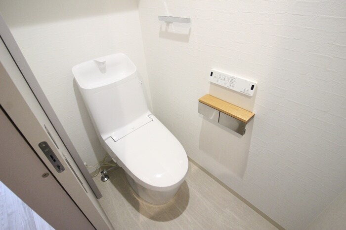 物件内観写真10　(トイレ)