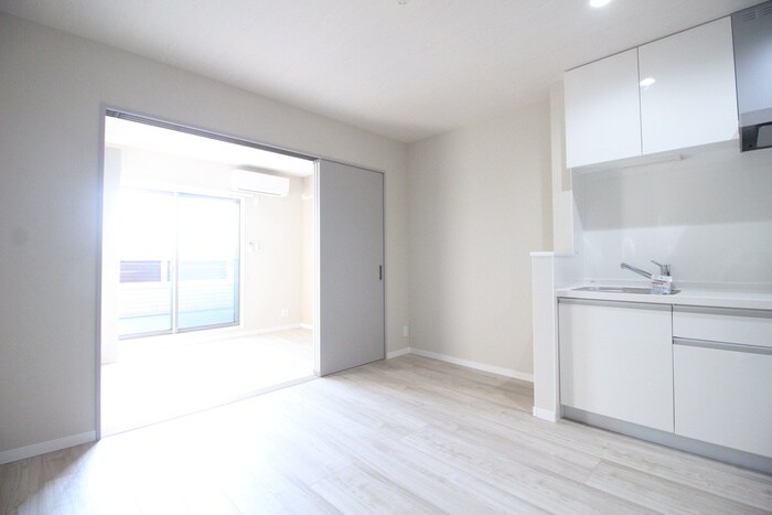 物件内観写真12　(居室)