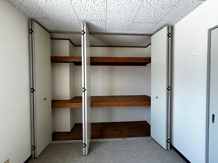 物件内観写真14　(収納)
