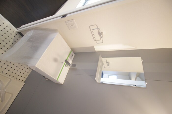 物件内観写真13　(洗面)