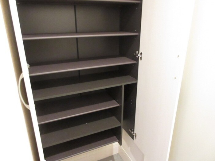 物件内観写真16　(靴箱)