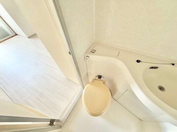 物件内観写真15　(トイレ)