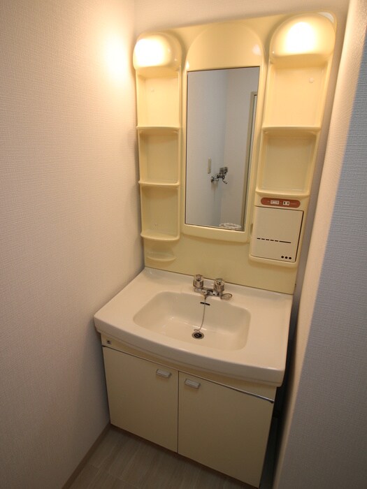 物件内観写真9　(洗面)