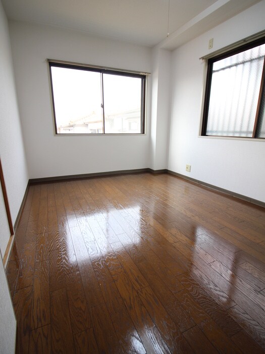 物件内観写真14　(居室)