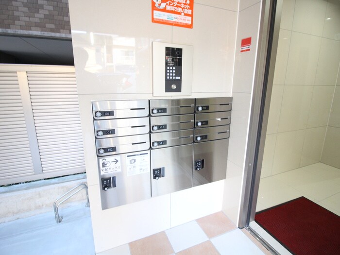 物件外観写真6　(建物設備)