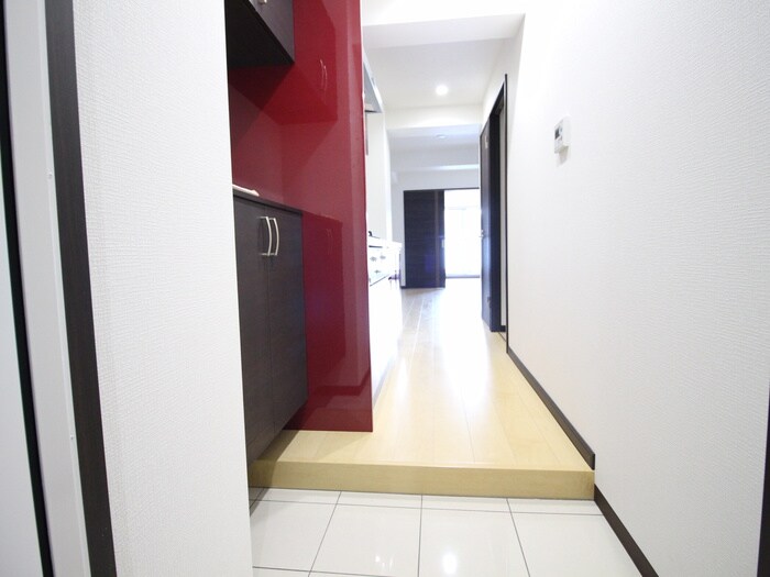 物件内観写真21　(玄関)