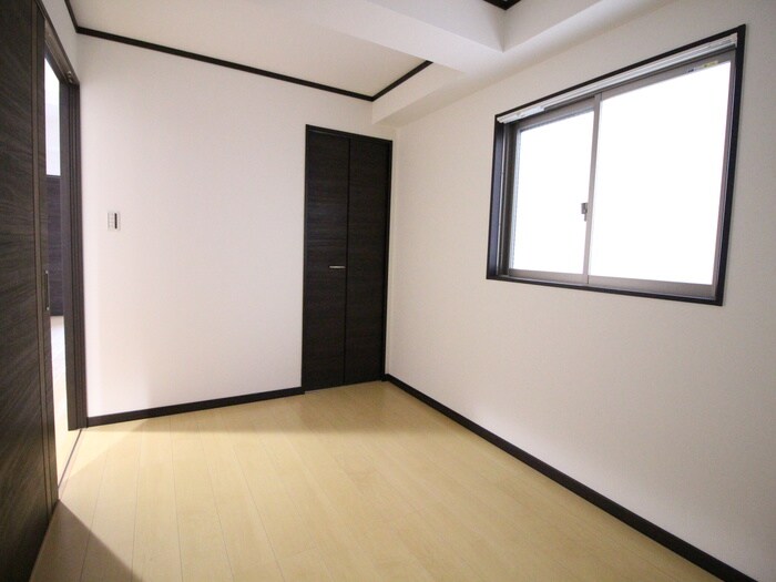 物件内観写真22　(居室)