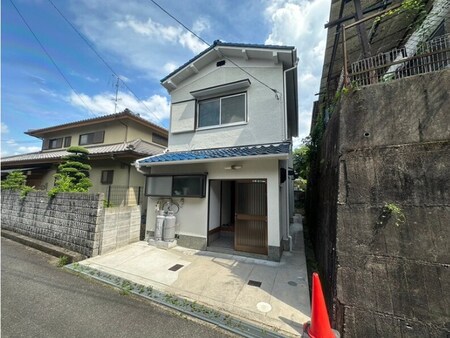 寺戸町乾垣内貸家外観写真
