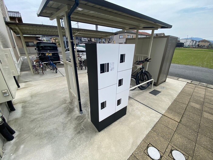 物件外観写真6　(建物設備)