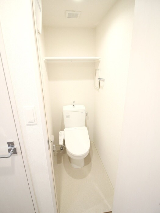 物件内観写真11　(トイレ)