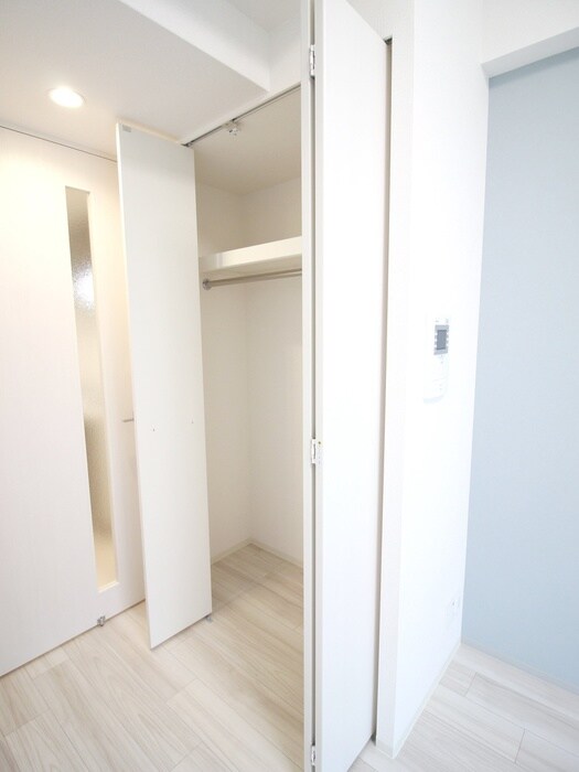 物件内観写真14　(収納)