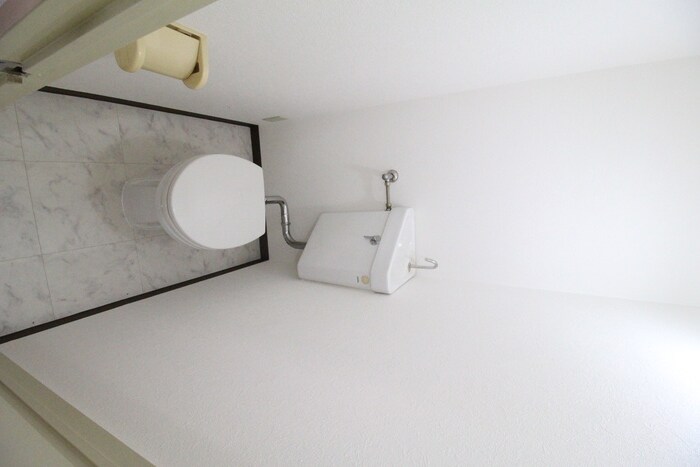 物件内観写真7　(トイレ)