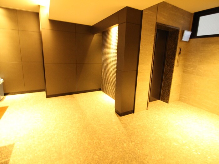 物件外観写真2　(建物設備)