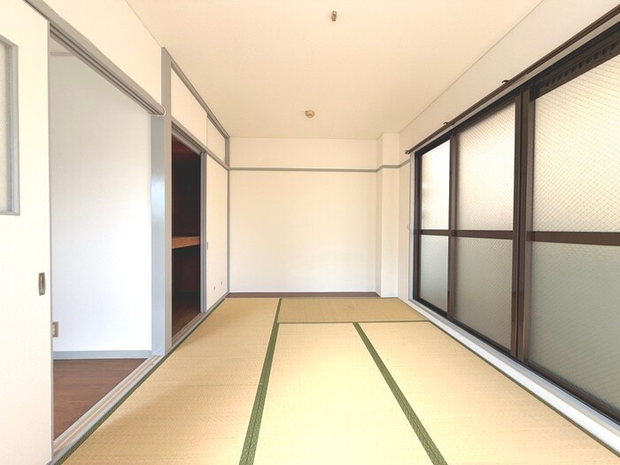 物件内観写真5　(居室)