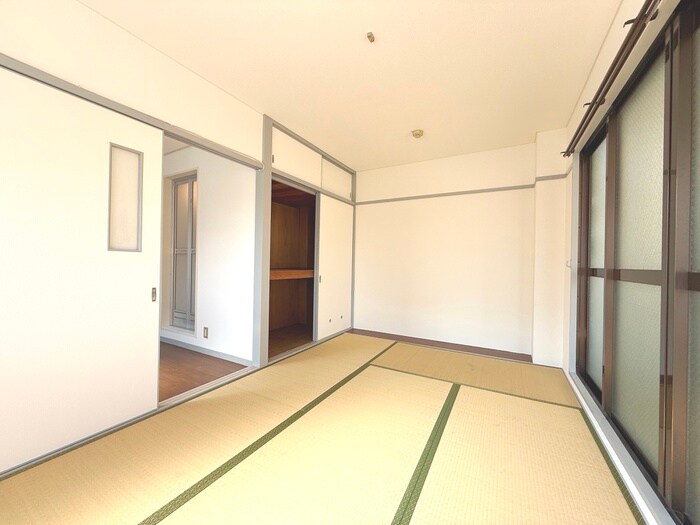 物件内観写真6　(居室)