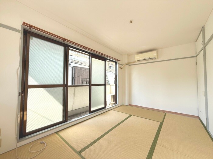 物件内観写真6　(居室)