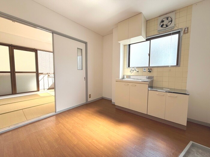 物件内観写真8　(キッチン)