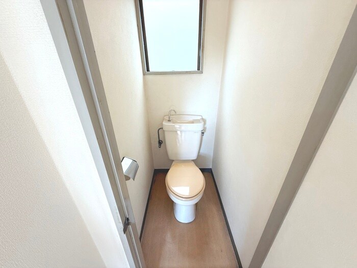 物件内観写真9　(トイレ)