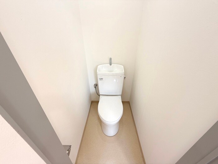 物件内観写真10　(トイレ)