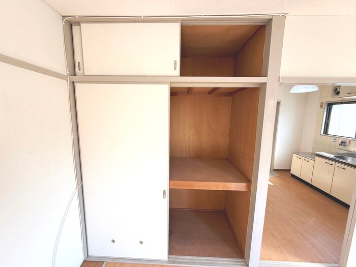 物件内観写真15　(収納)