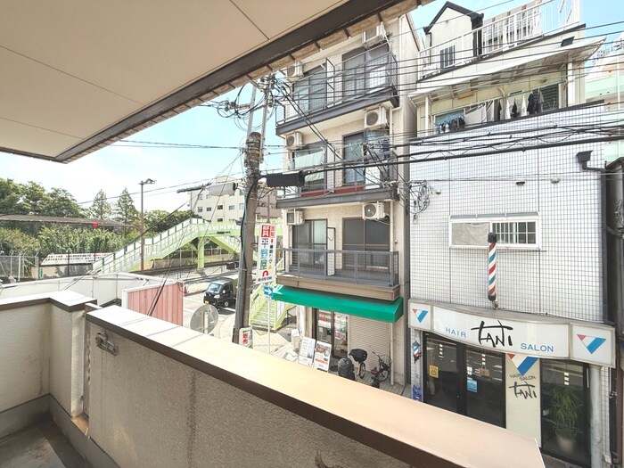 物件内観写真19　(室内からの展望)