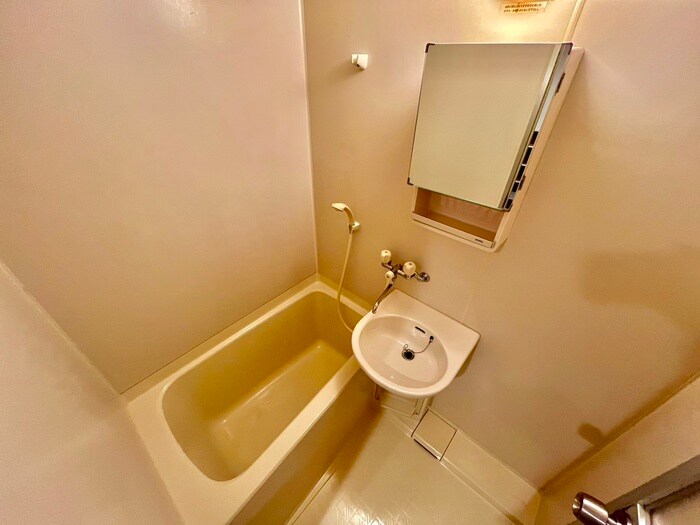 バス／シャワールーム等